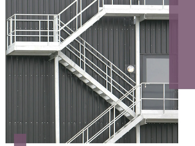 Изготовление и монтаж пожарных лестниц в Североморске быстро и надежно