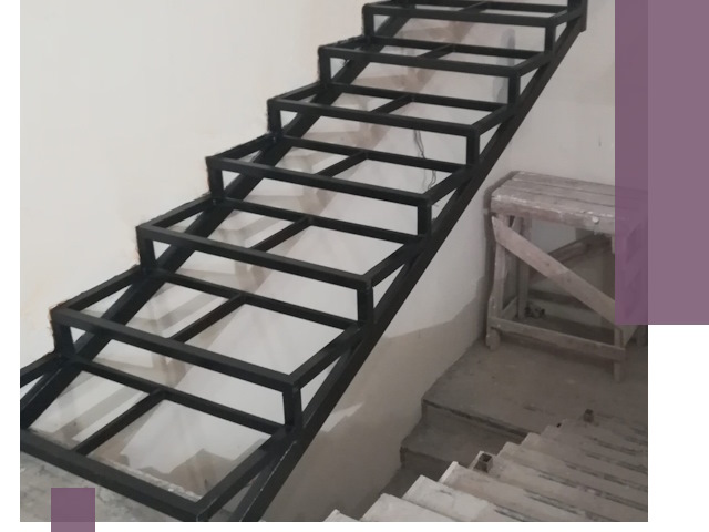 Демонтаж лестниц на металлокаркасе в Североморске: быстрый вывоз и разбор