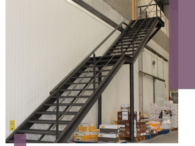 Лестницы для производства в Североморске — изготовление и монтаж