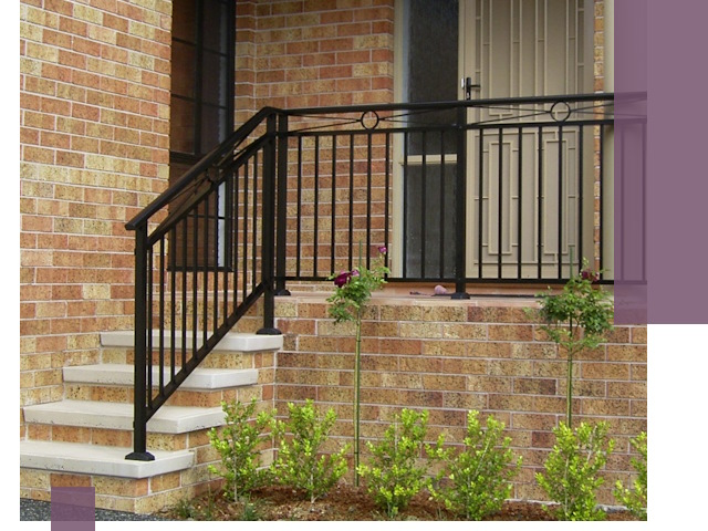 Уличные перила из металла под ключ в Североморске