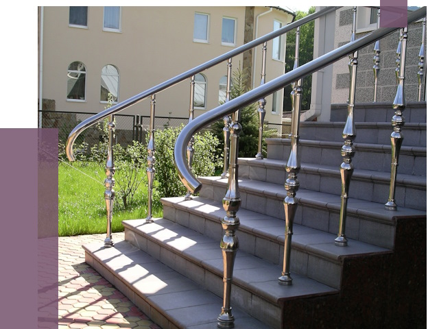 Перила для крыльца в Североморске от 11232 руб. — монтаж ПРОЛЁТ-Свм