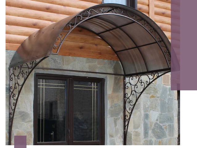 Арочные козырьки под ключ в Североморске: изготовление и монтаж