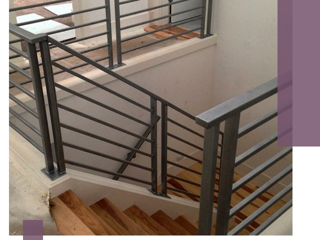 Изготовление поручней из металла и дерева в Североморске