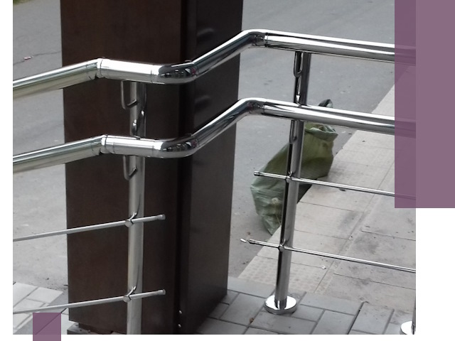 Монтаж поручней из нержавеющей стали в Североморске качественно и быстро